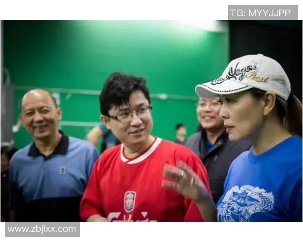 黄敏专访：追忆羽毛球生涯的辉煌与挑战