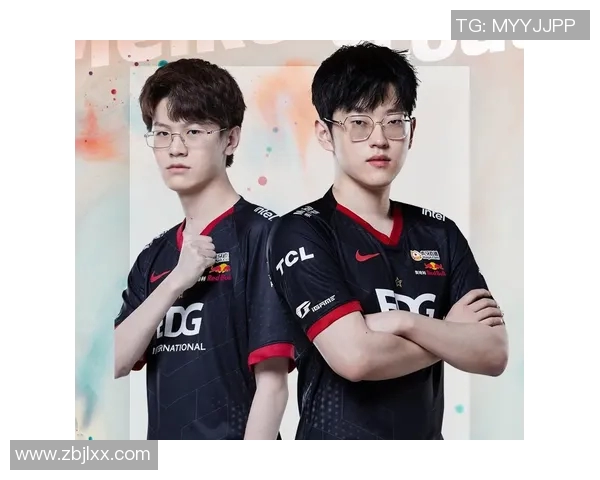 EDG战队在精英赛中以98分稳居积分榜首位，展现强大实力